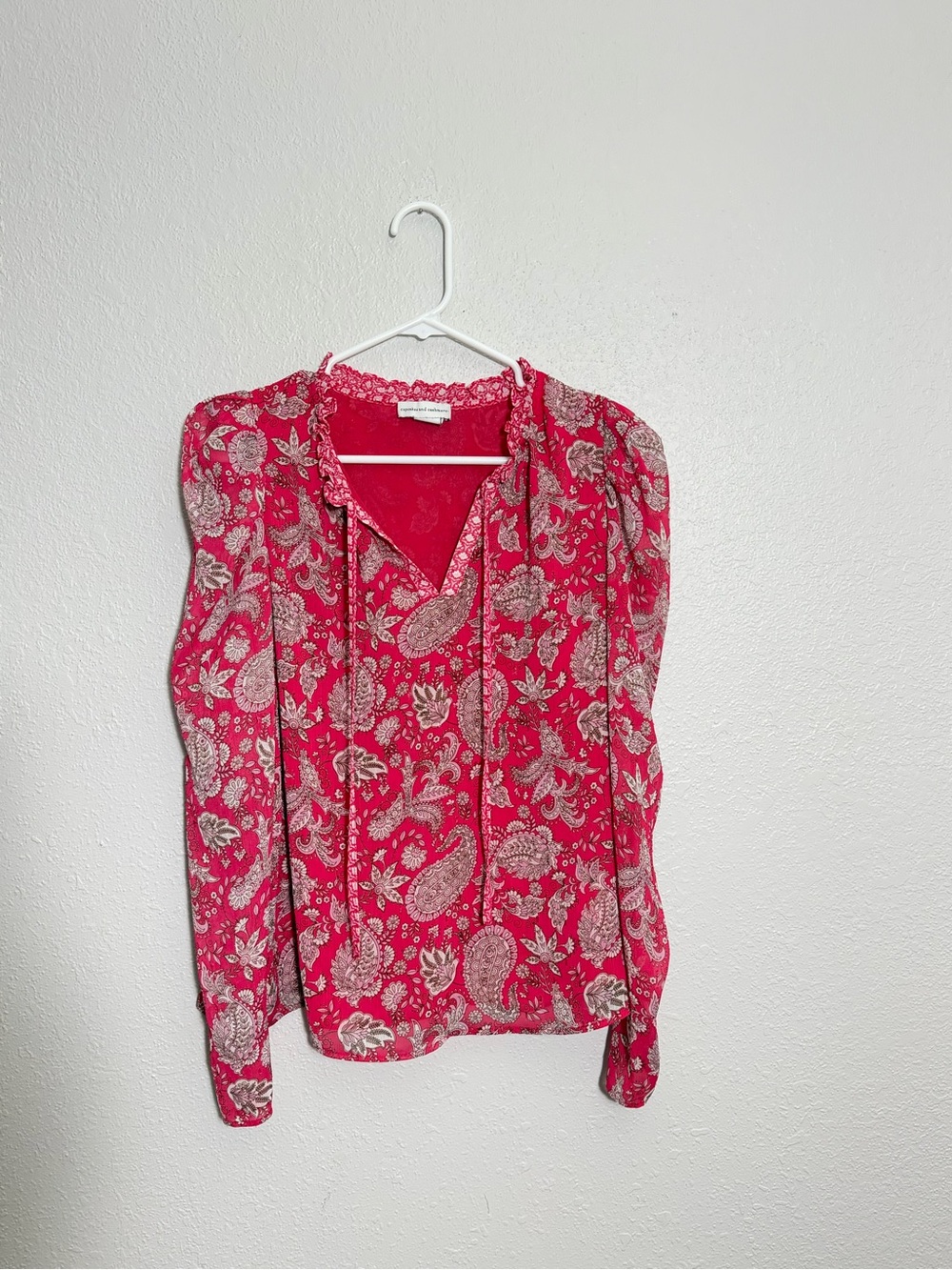 Cupcakes & Cashmere Pink Paisley Floral Chiffon V-Neck Blouse